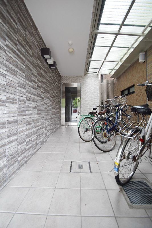 カーサ神宮丸太町 エントランス