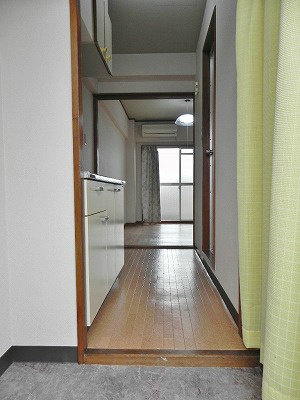 ジョイフルコンフォート西村 玄関