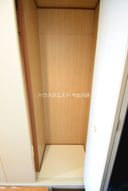 ニューポート内田 収納
