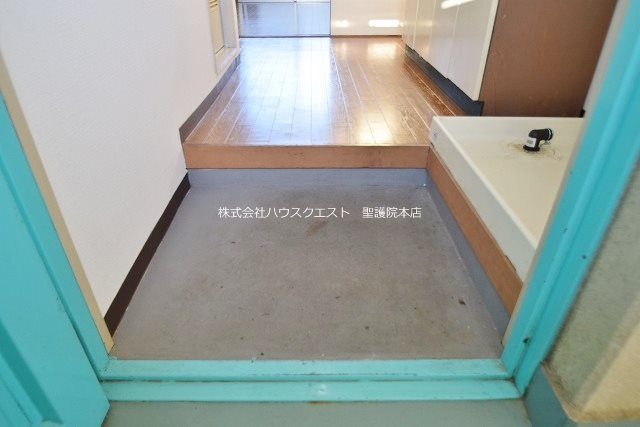 メゾンモナミ 玄関