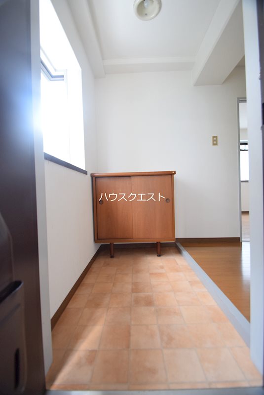 シャトレカルム衣笠 玄関