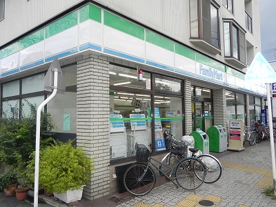 ハイツ村岡 ﾌｧﾐﾘｰﾏｰﾄ 京都東山近衛店