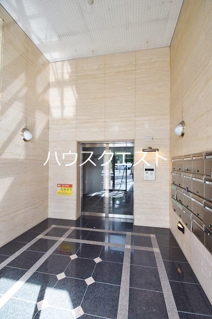 下堤谷口マンション エントランス
