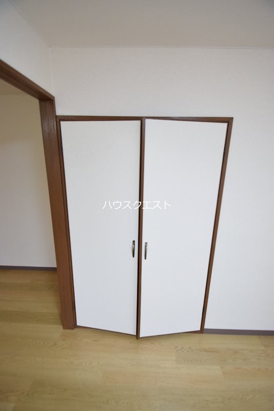 オークウッドハウス 収納