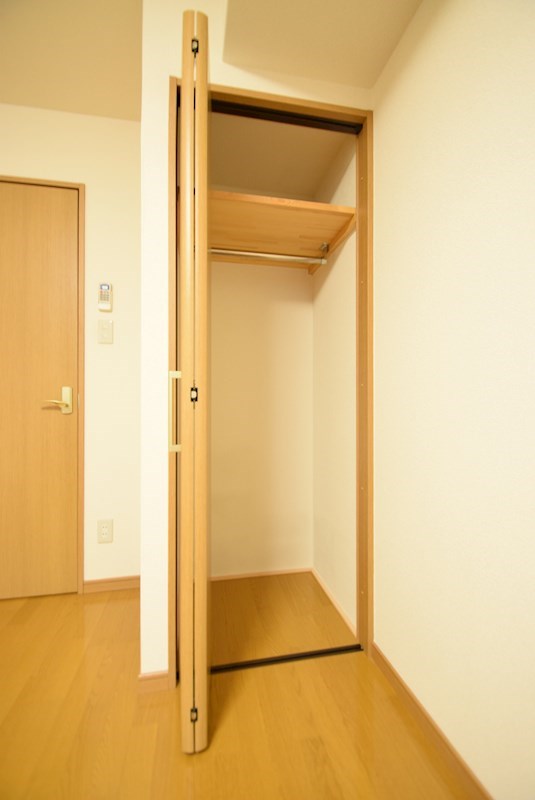 フラッティ京都御所北 収納