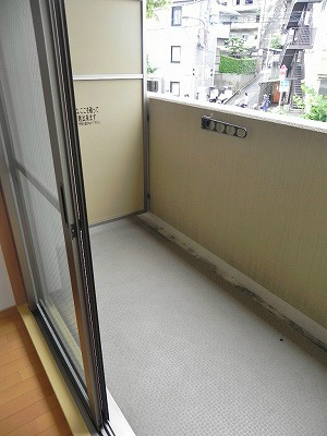 プレサンス京大東 ベランダ