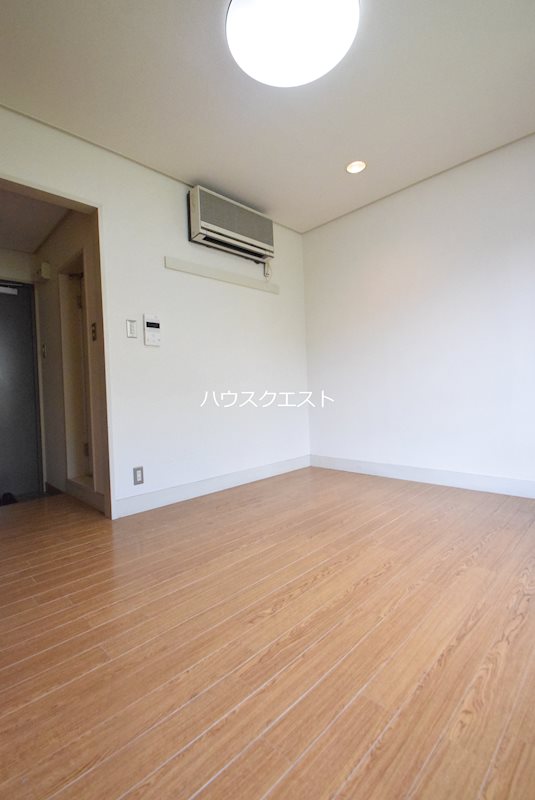 KYOTO　STUDENT　HOUSE リビング