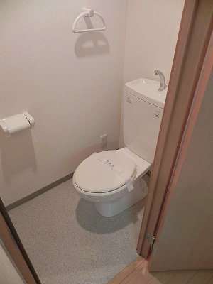 プレサンス京大東 トイレ