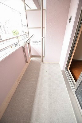 フェルミ堀川 ベランダ