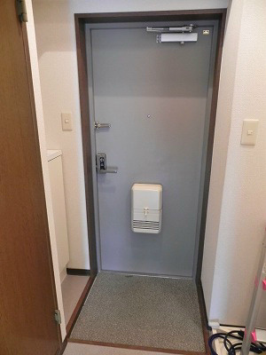 プランドール北白川 玄関