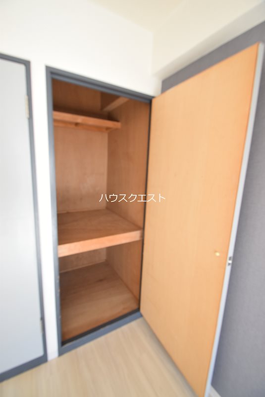 メゾンエチーフ 収納