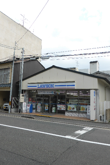 アーバンハイツ堀 ﾛｰｿﾝ 高辻柳馬場店