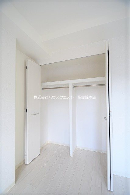 プレサンス京大前 収納
