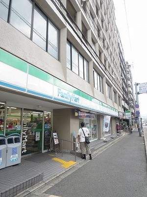タウンルームキシ ﾌｧﾐﾘｰﾏｰﾄ 丸太町猪熊店