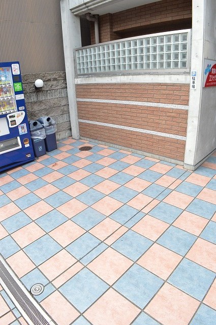 アルティスタ蛸薬師 駐車場