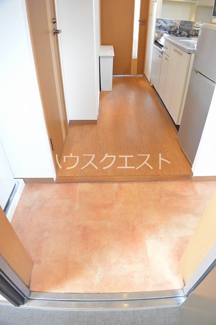 CMMクリステート京都 玄関