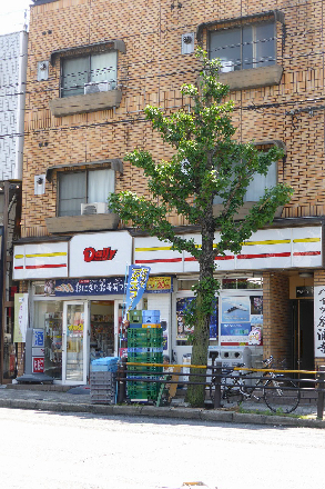グランタック東山 デイリーヤマザキ　日赤前店
