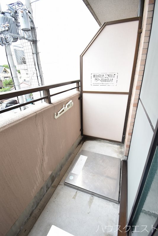アブレスト東山本町 ベランダ