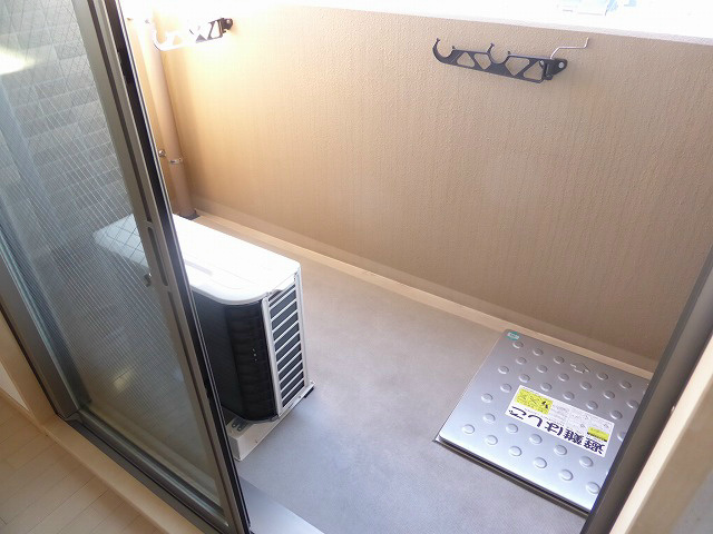 アスヴェル京都七条通 ベランダ