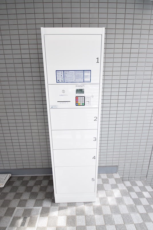メイプル等持院 ロビー