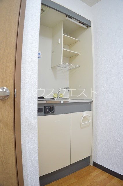 アヴニールK キッチン