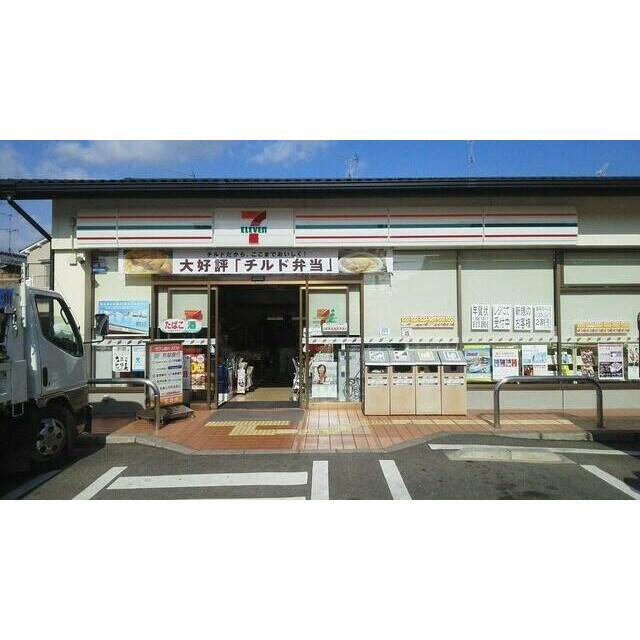 エトワール伏見 セブンイレブン 深草大亀谷店