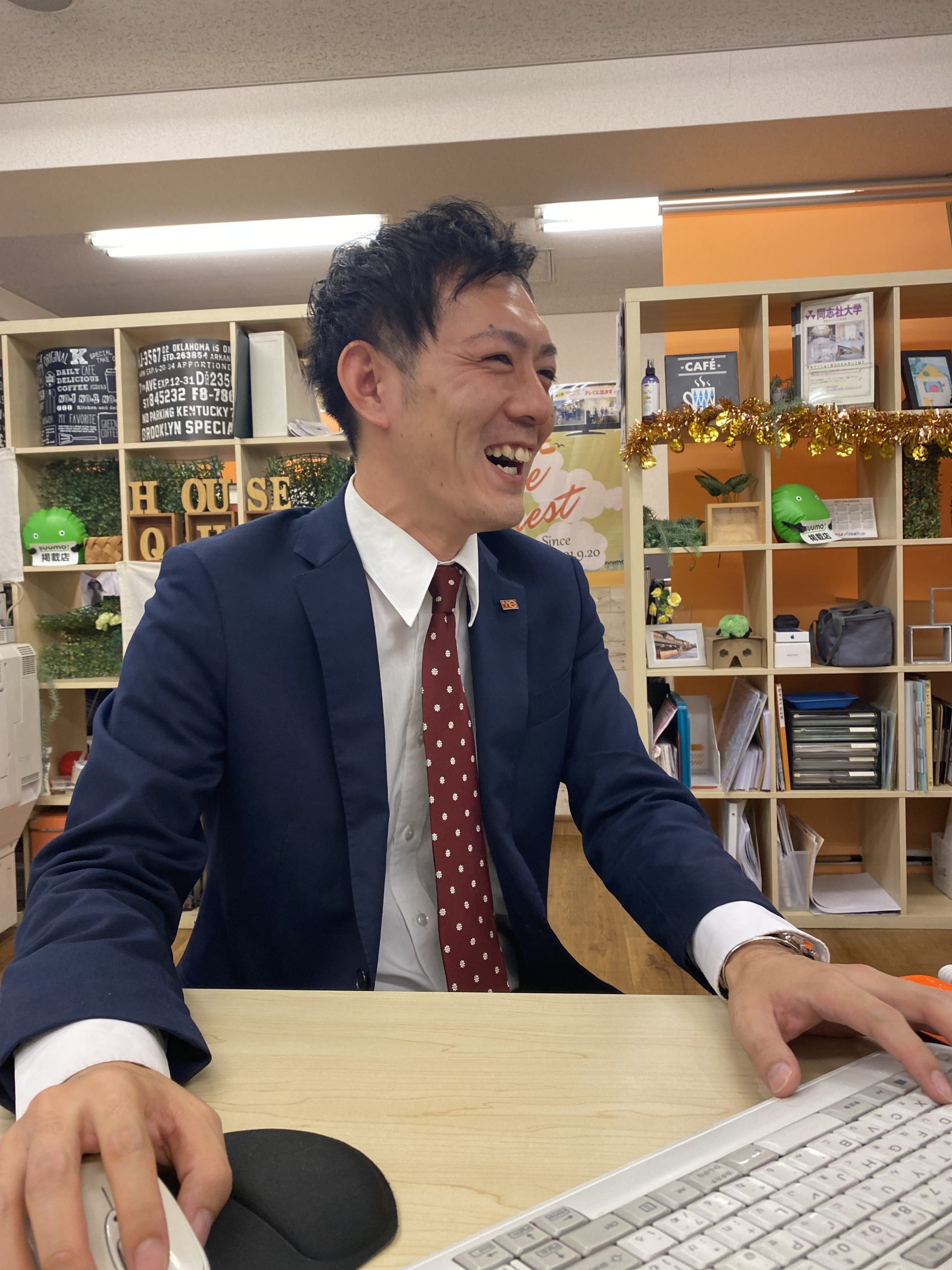 スタッフ嶋崎