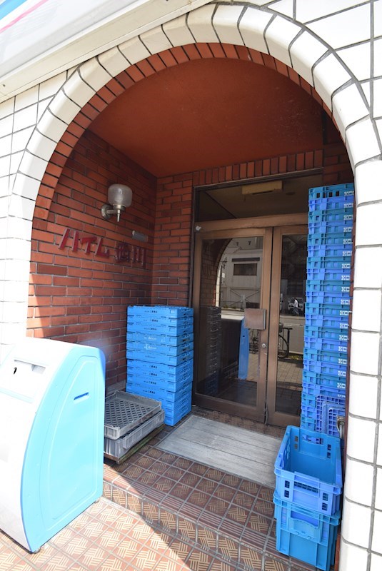 ハイム西川 エントランス