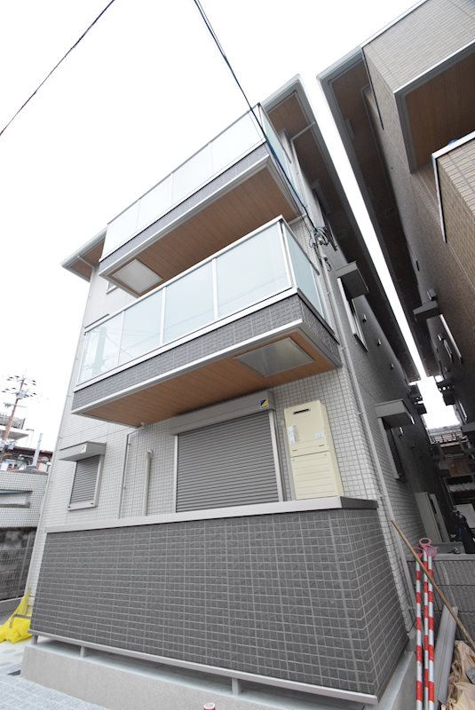 North Crillon(ノース　クリヨン） 外観
