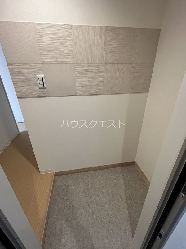 HSビルヂング 玄関