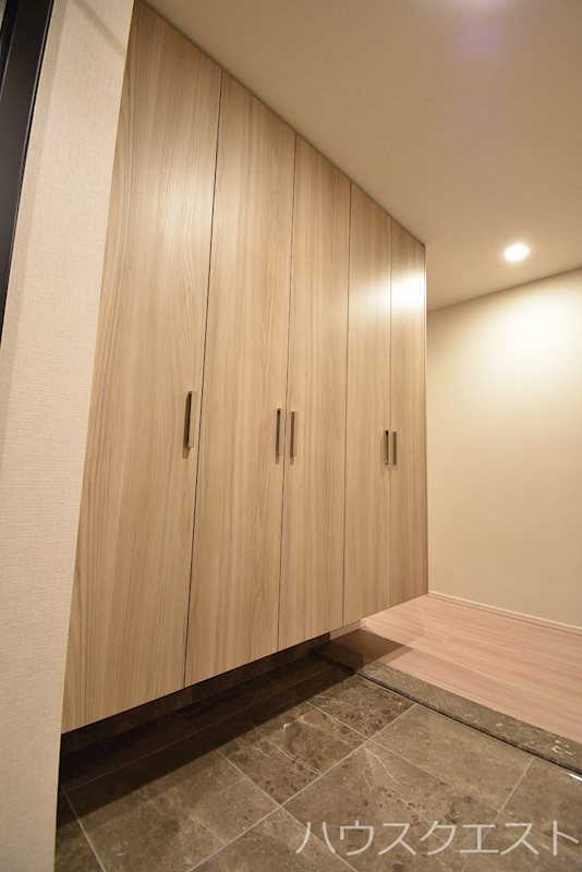 グランリソシエ御所南 夷町 その他