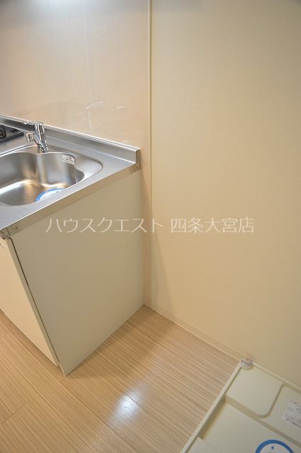 アークリード西院 その他
