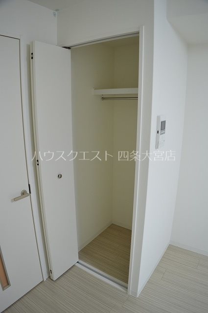 アークリード西院 収納