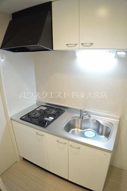 アークリード西院 キッチン