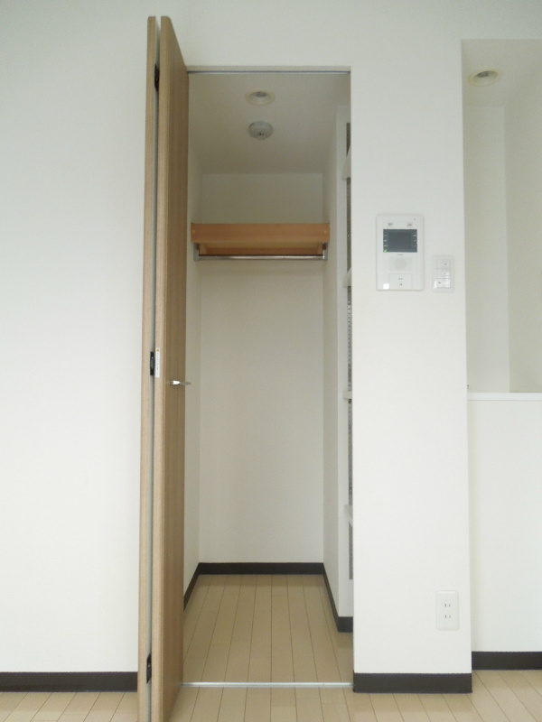 アクロス京都七条鴨川御苑 収納