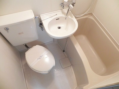 ドムス出町 風呂画像