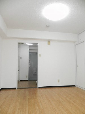 ドムス出町 リビング