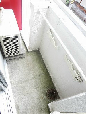 今出川キャンパス ベランダ