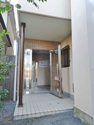 ナガオカームリー エントランス