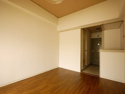 コーポマルス　 リビング