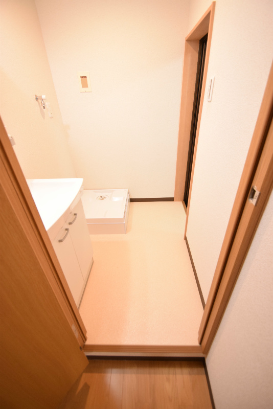 ヴィレッタ御苑前 洗面所