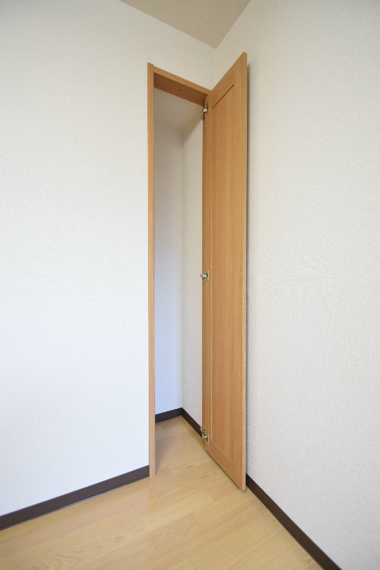 ヴィレッタ御苑前 収納