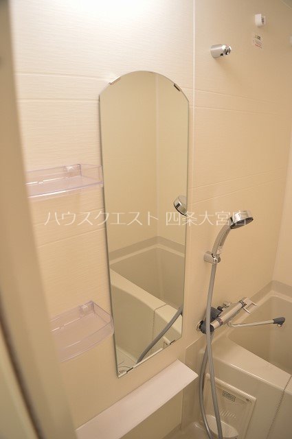 プレサンス京都洛南 風呂画像