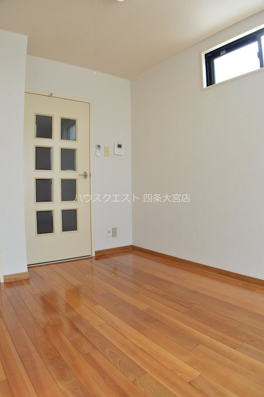 ドーリア西院 その他