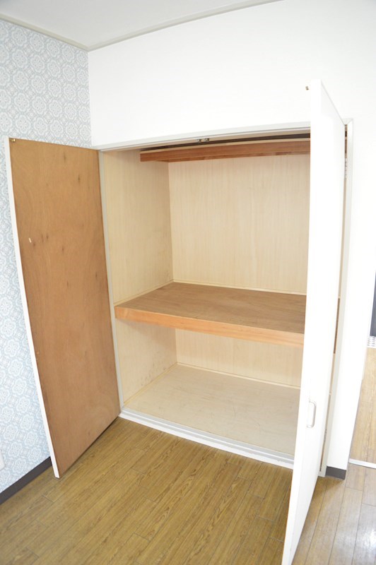 グランシエル西院 収納