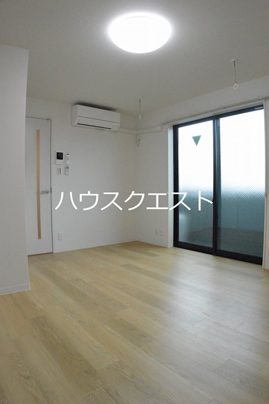 アークリード三条御前 リビング