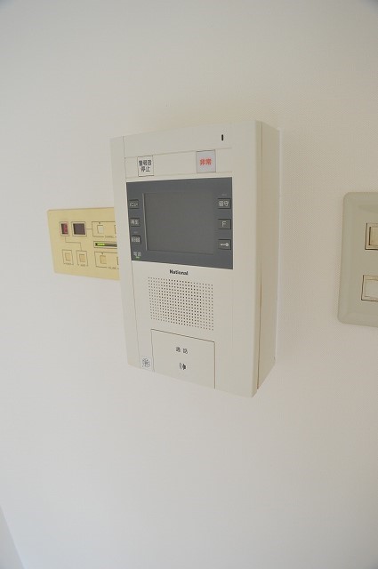 ライオンズマンション三条口 セキュリティ