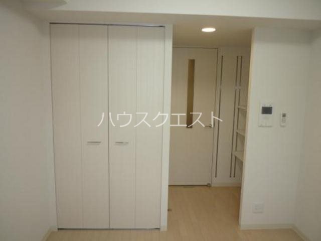 エステムプラザ京都御所ノ内REGIA リビング
