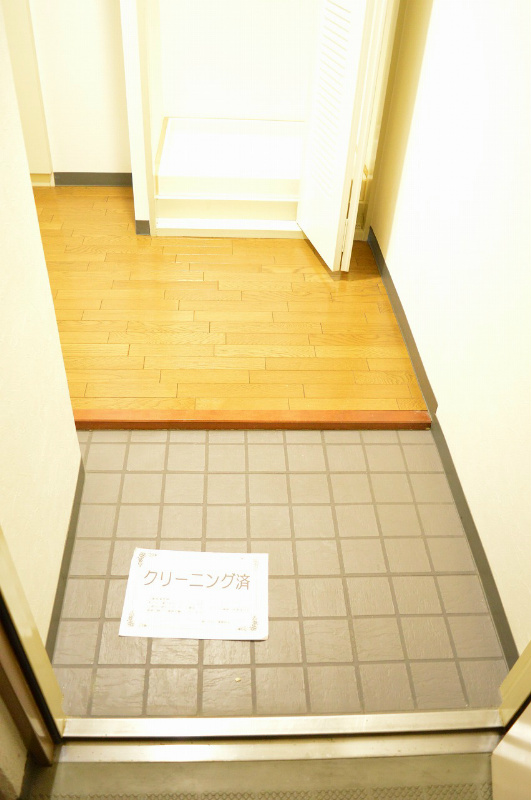 ライオンズマンション京都三条大宮 玄関