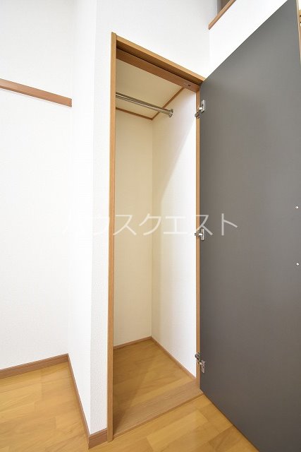 ロフティ西院 収納